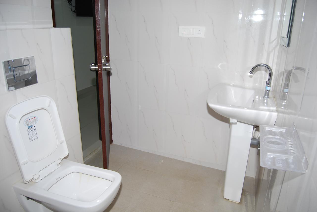 Pratham Residency Hotel Mysore Esterno foto